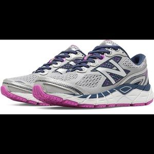 BRAND NEW— New Balance 840v3 Sneakers